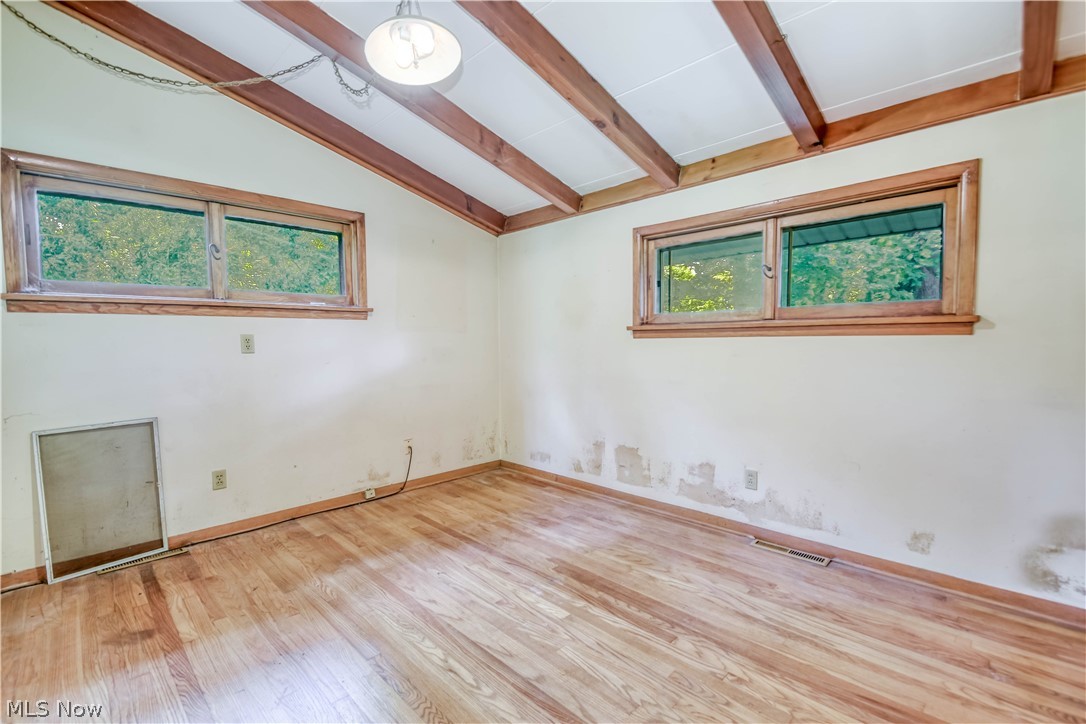 8575 Herrick Drive Chesterland OH 44026