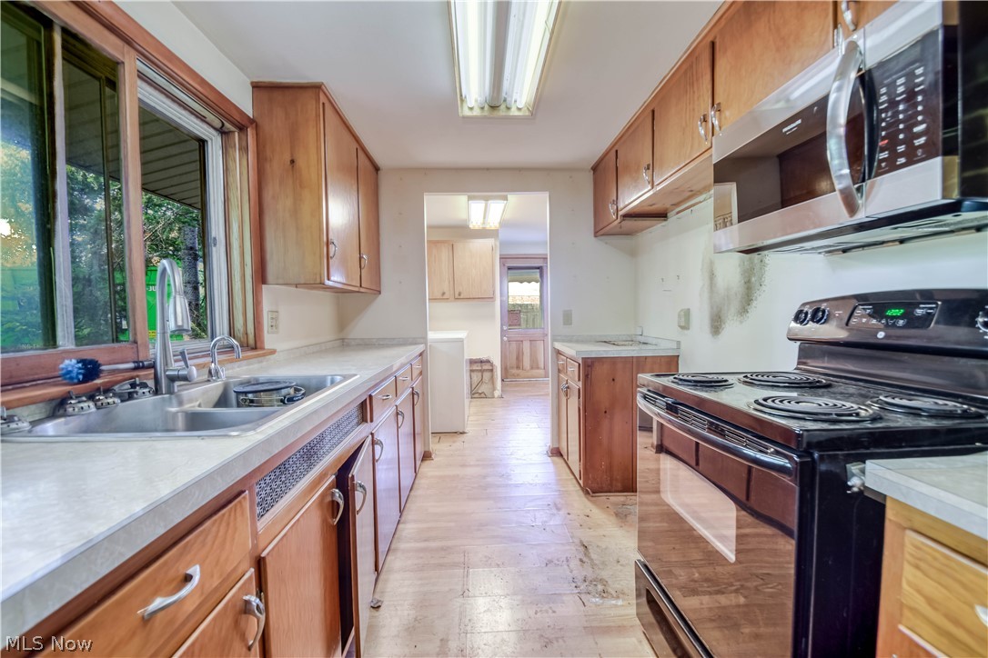 8575 Herrick Drive Chesterland OH 44026