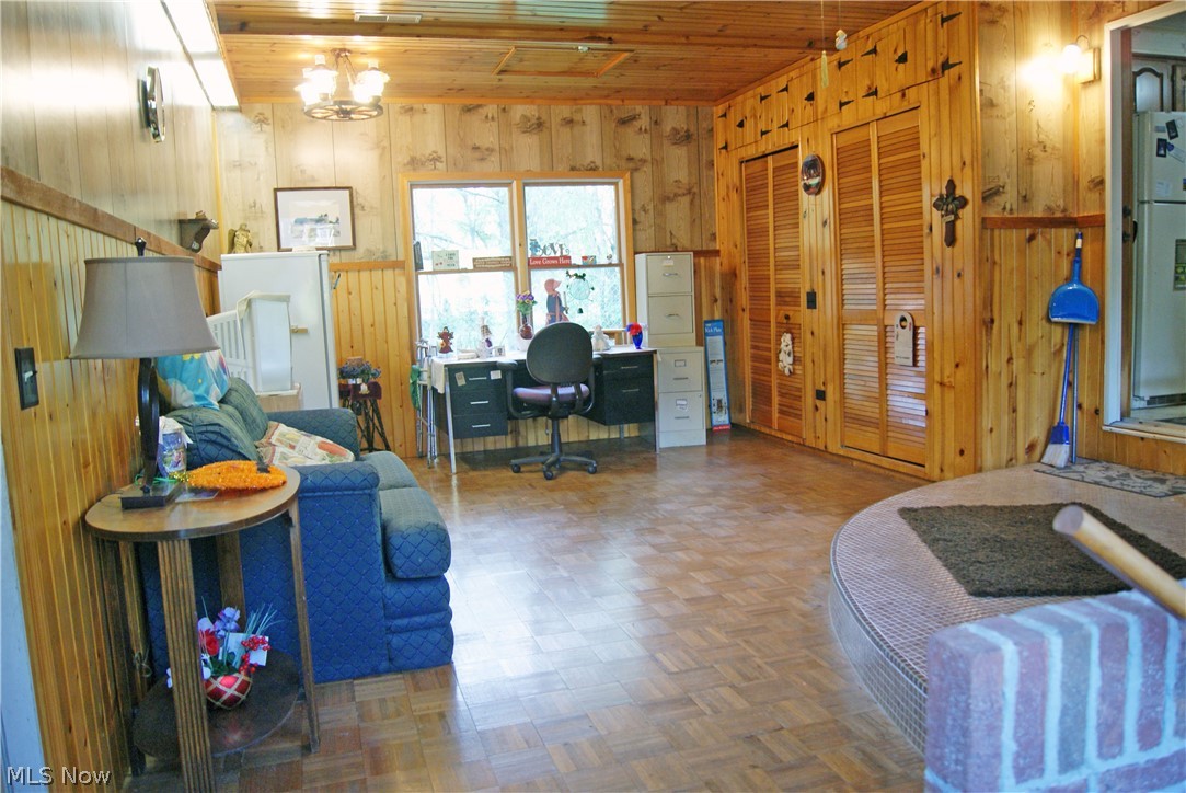 1241 Bison Street NW Massillon OH 44647