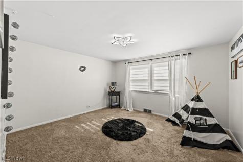 1920 S Belvoir Boulevard South Euclid OH 44121