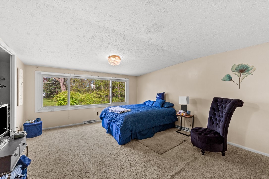 1920 S Belvoir Boulevard South Euclid OH 44121