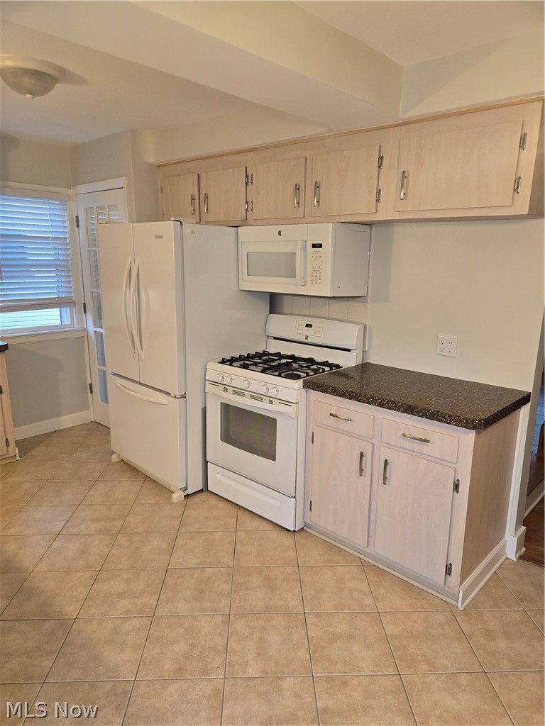 561 Crescent Drive Willowick OH 44095