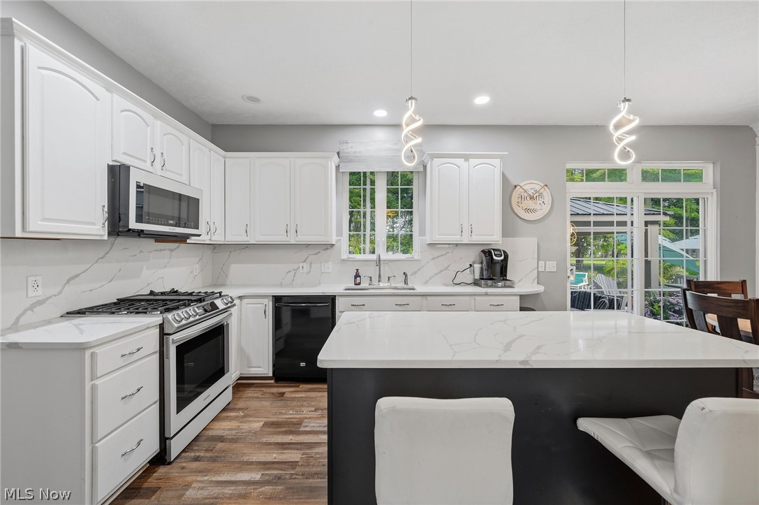 32258 Woodfield Drive Avon Lake OH 44012