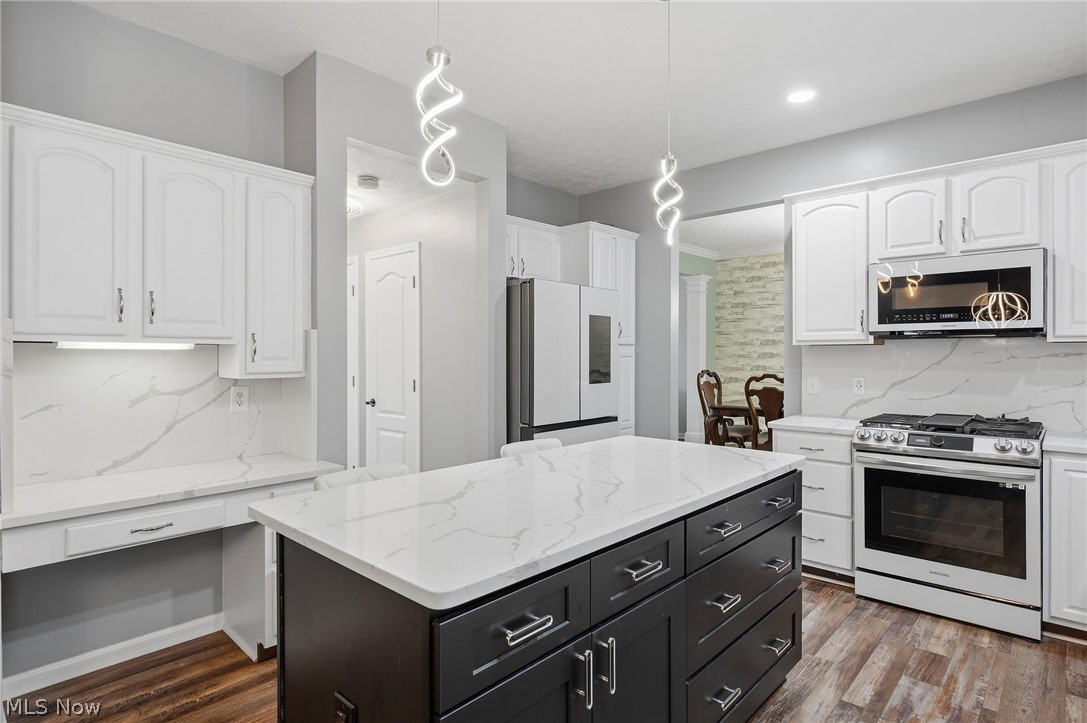 32258 Woodfield Drive Avon Lake OH 44012