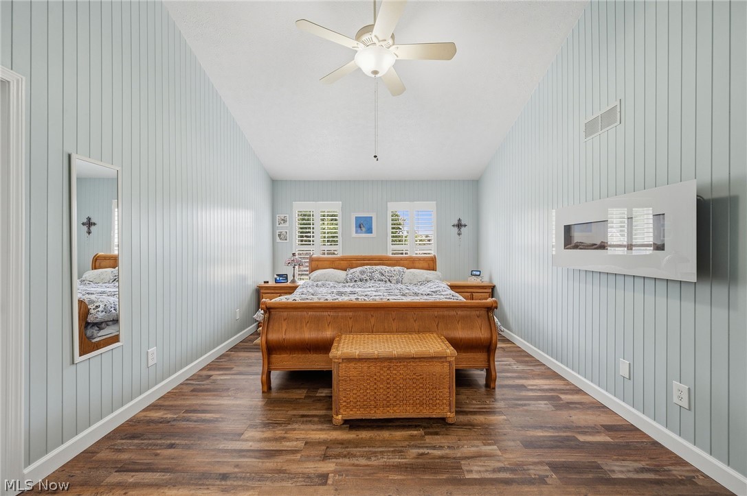 32258 Woodfield Drive Avon Lake OH 44012
