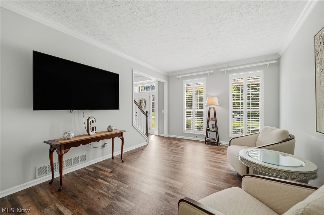 32258 Woodfield Drive Avon Lake OH 44012