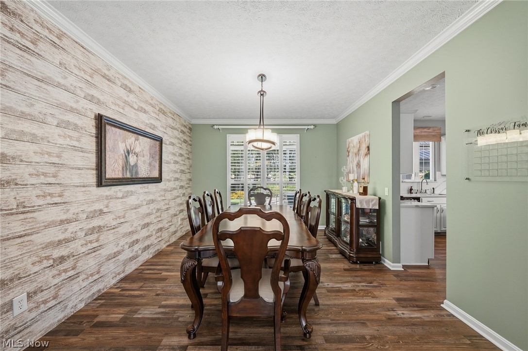 32258 Woodfield Drive Avon Lake OH 44012