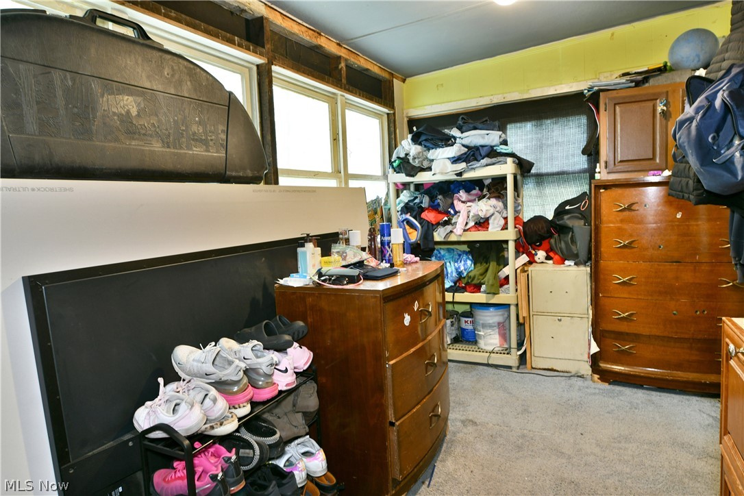 42 Dangel Avenue Akron OH 44312