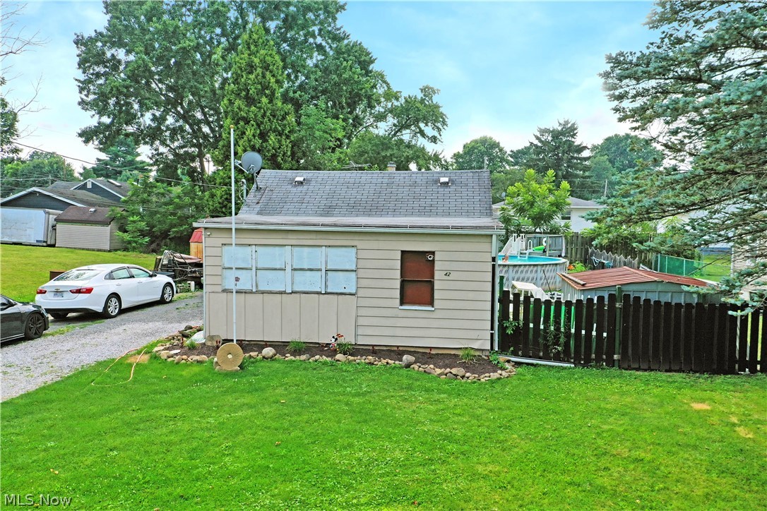 42 Dangel Avenue Akron OH 44312