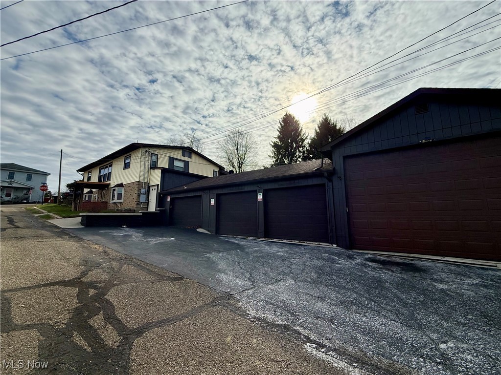10 S Ohio Street Dellroy OH 44620