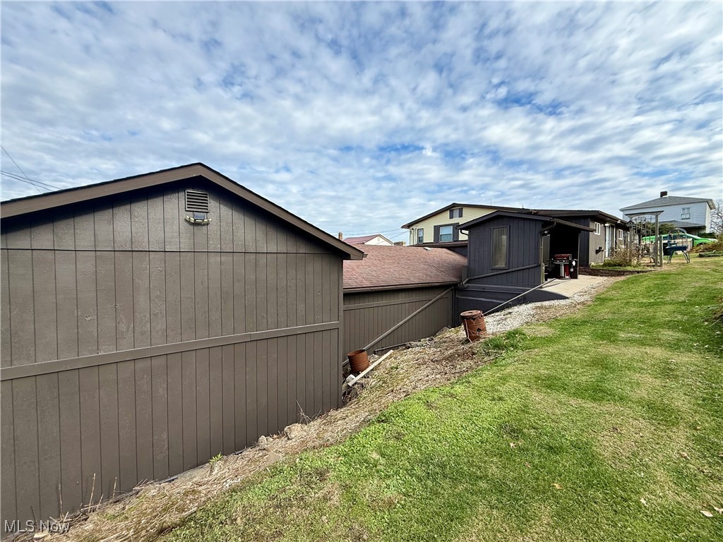 10 S Ohio Street Dellroy OH 44620