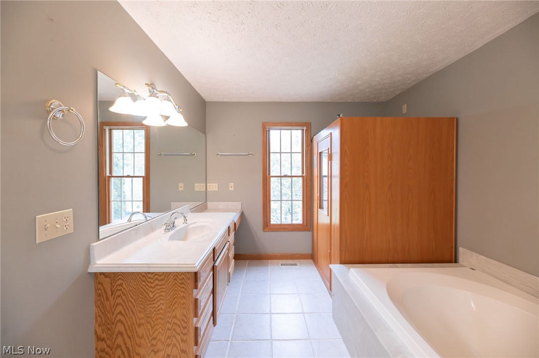457 Lisbon Drive Tallmadge OH 44278
