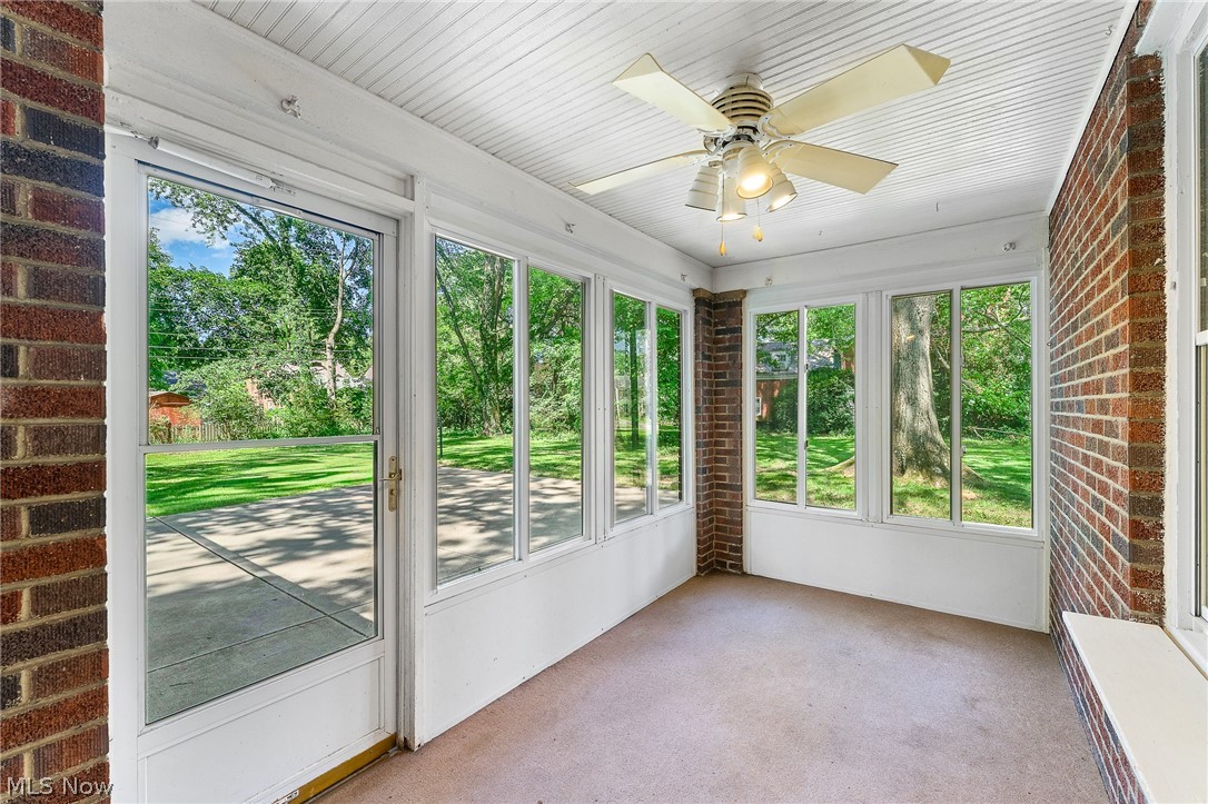 124 Danbury Drive Boardman OH 44512