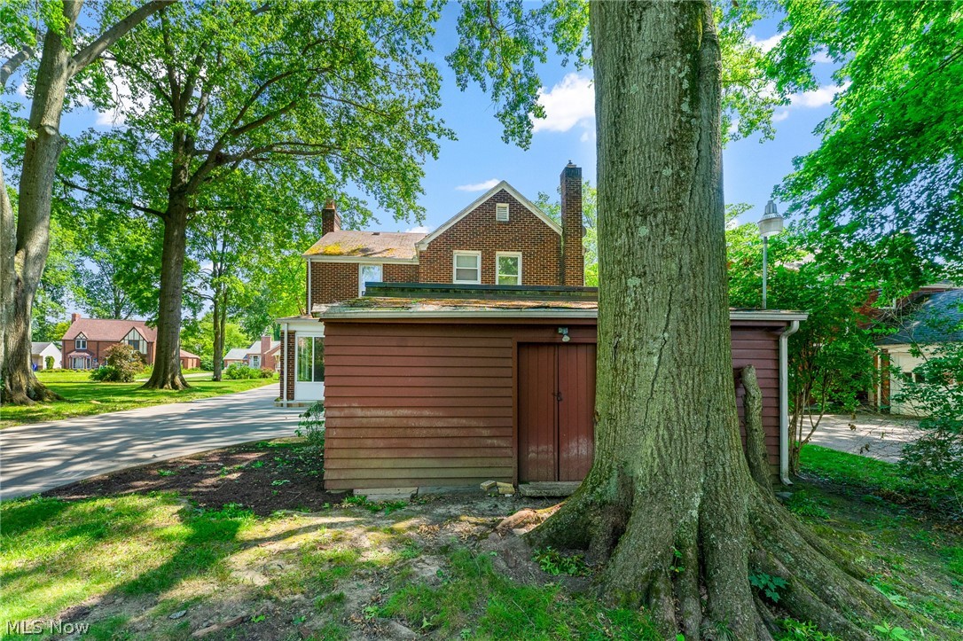 124 Danbury Drive Boardman OH 44512