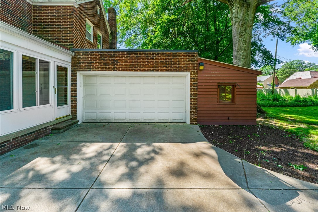 124 Danbury Drive Boardman OH 44512