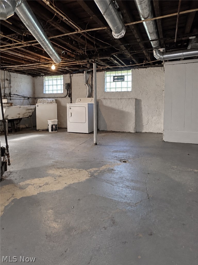 14700 Dover Avenue East Cleveland OH 44112