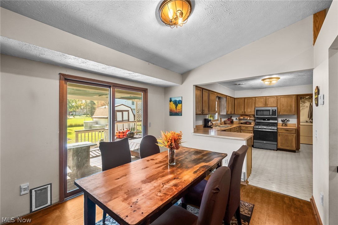 5412 Pin Oak Circle Sheffield OH 44054