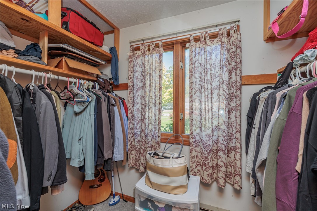 5412 Pin Oak Circle Sheffield OH 44054