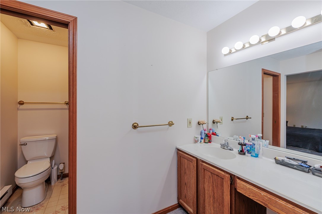 5412 Pin Oak Circle Sheffield OH 44054