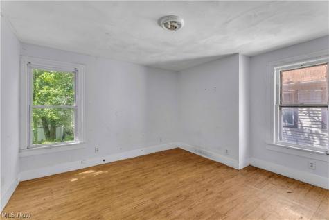 1420 E 85th Street Cleveland OH 44106