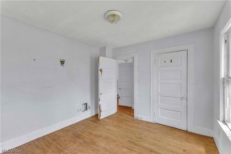 1420 E 85th Street Cleveland OH 44106