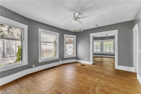 1420 E 85th Street Cleveland OH 44106