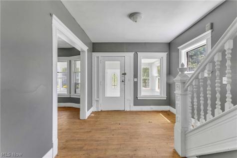 1420 E 85th Street Cleveland OH 44106