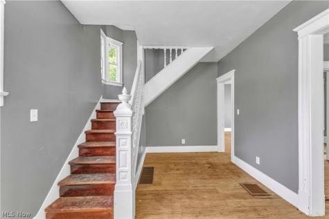 1420 E 85th Street Cleveland OH 44106