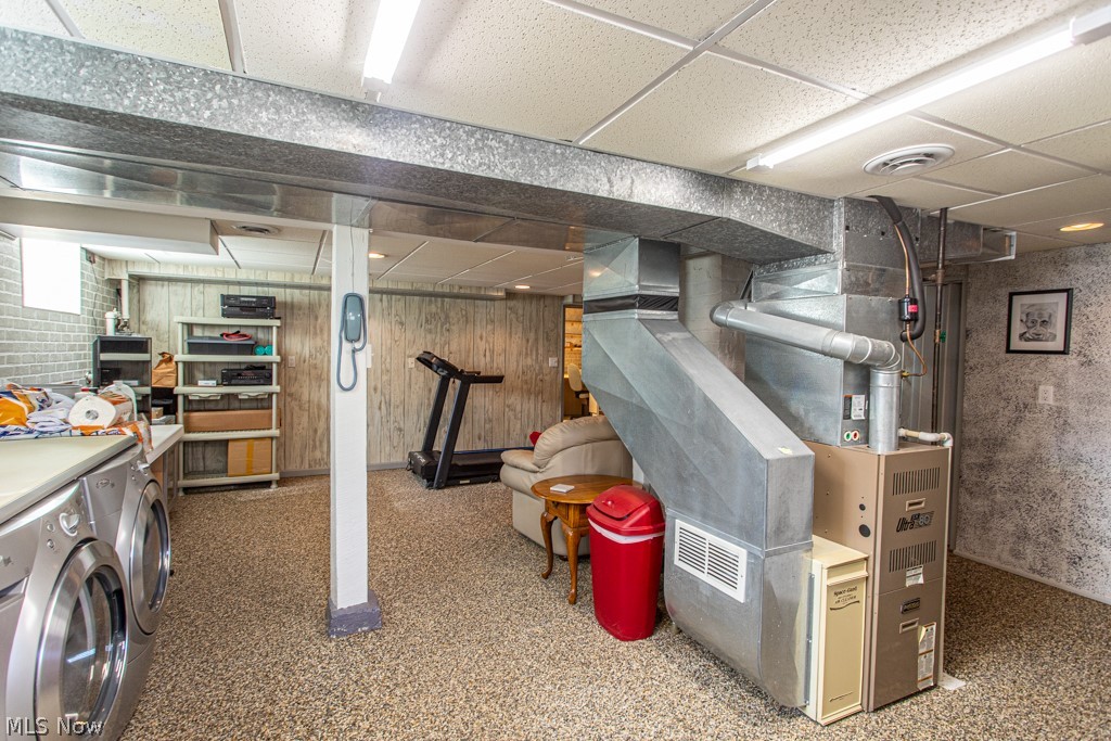 353 Grant Avenue Mcdonald OH 44437