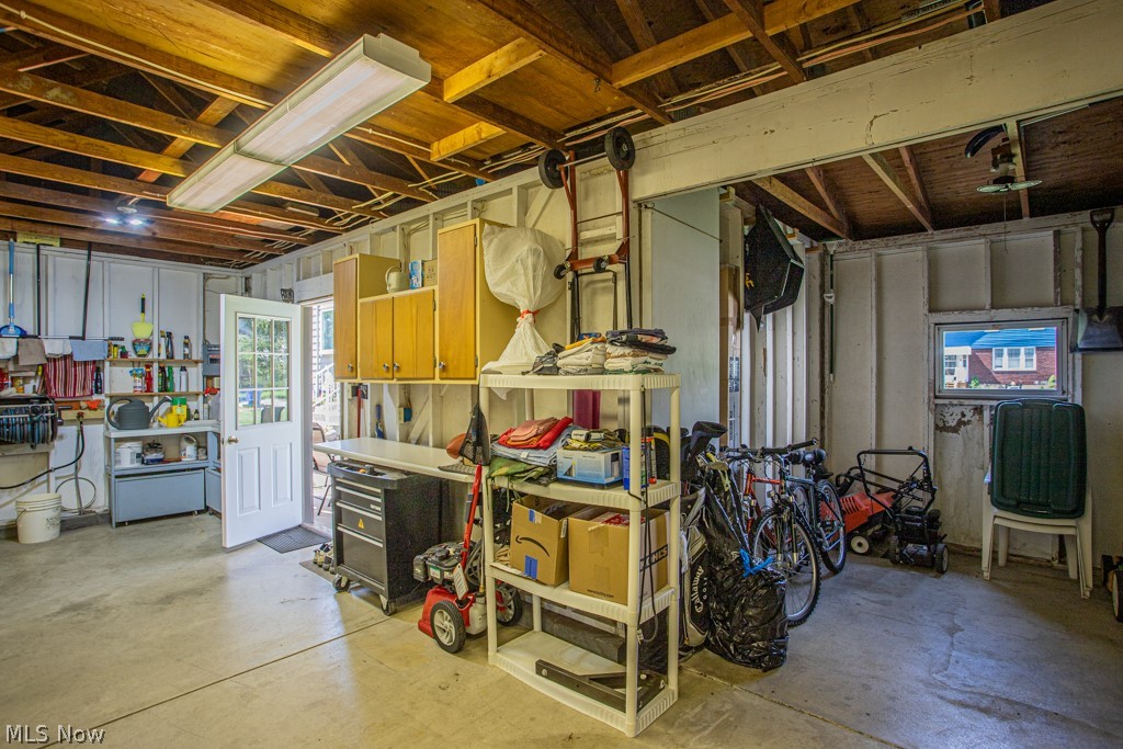 353 Grant Avenue Mcdonald OH 44437