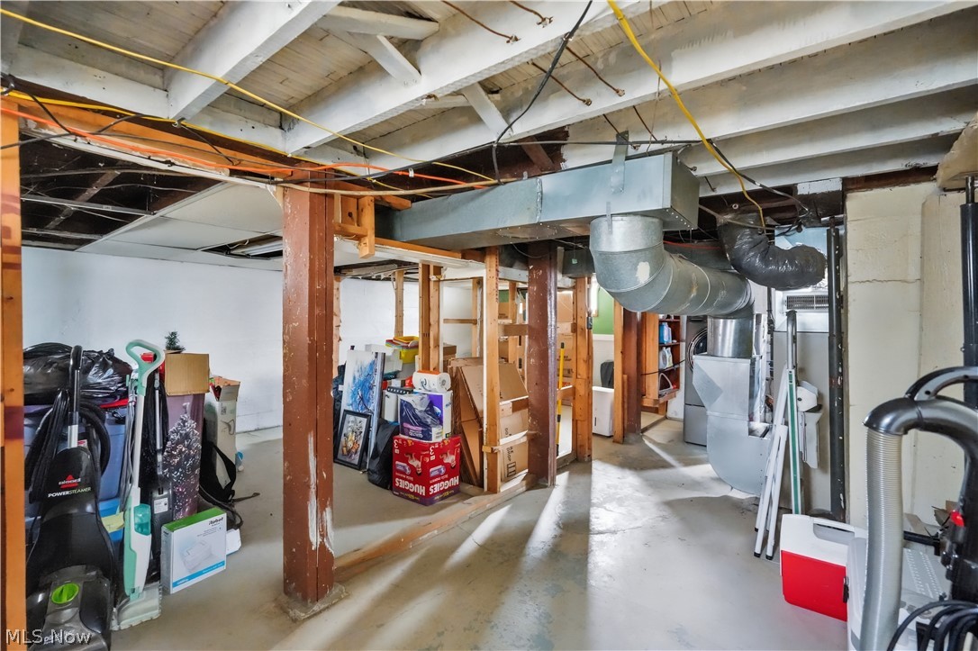 535 E Main Street Ashland OH 44805