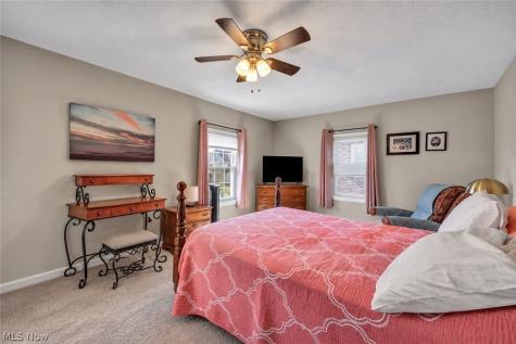 14912 Fernway Avenue Cleveland OH 44111