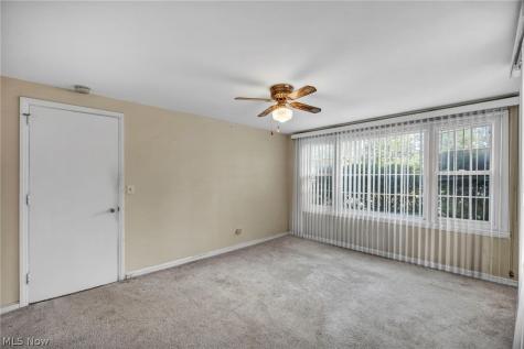 1002 E 331st Street Eastlake OH 44095