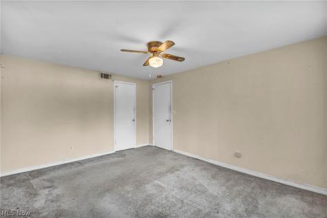 1002 E 331st Street Eastlake OH 44095