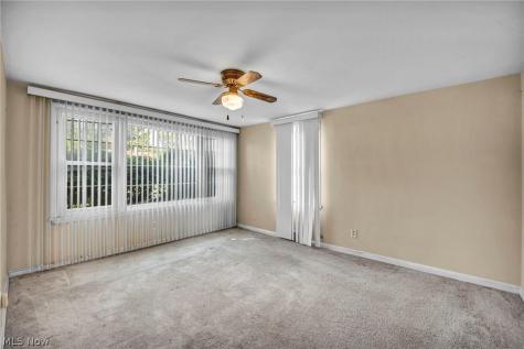 1002 E 331st Street Eastlake OH 44095