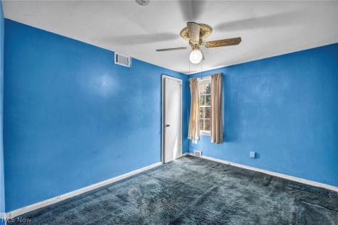 1002 E 331st Street Eastlake OH 44095