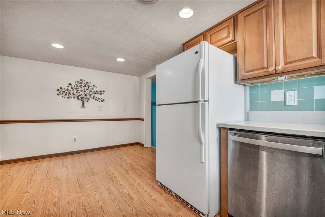 1002 E 331st Street Eastlake OH 44095
