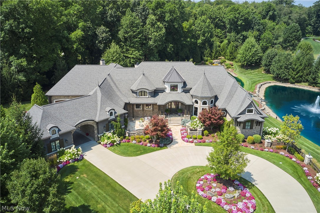 520 Arbor Falls Drive Sharon OH 44281
