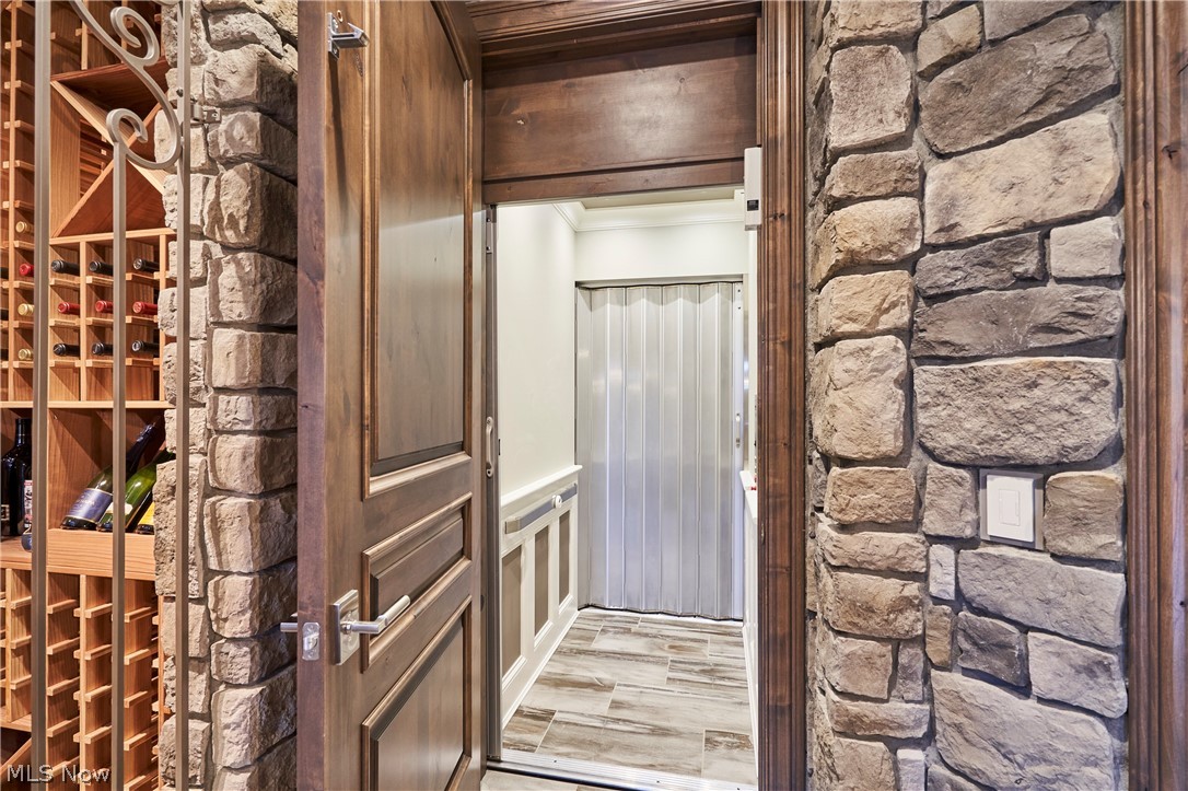 520 Arbor Falls Drive Sharon OH 44281