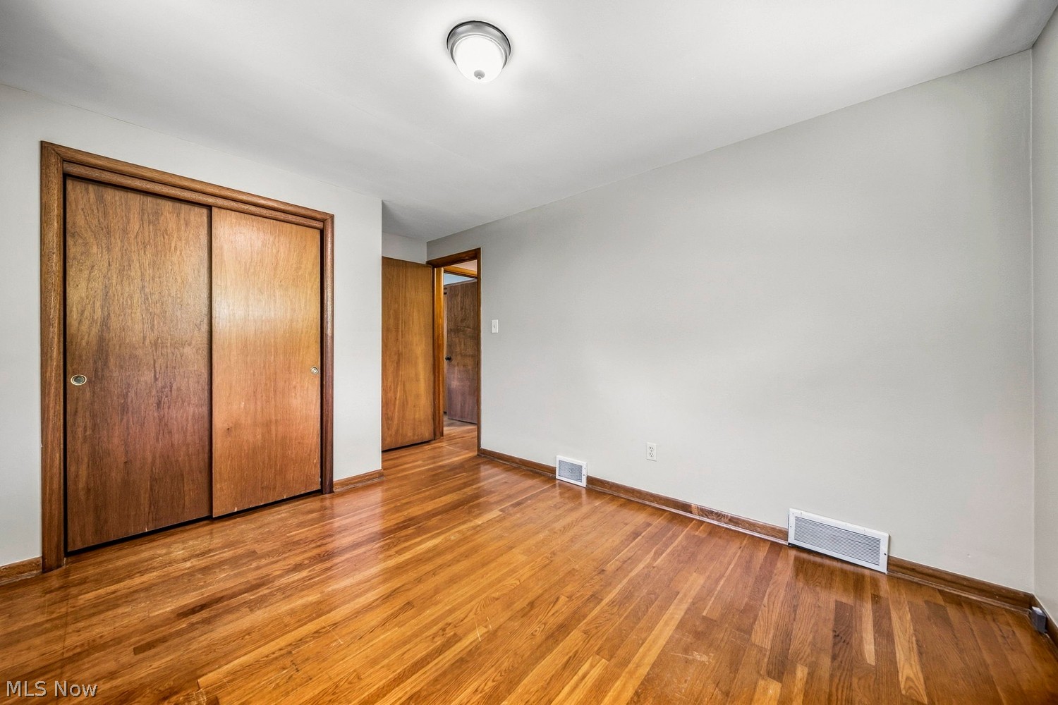 808 Abington Road Akron OH 44312