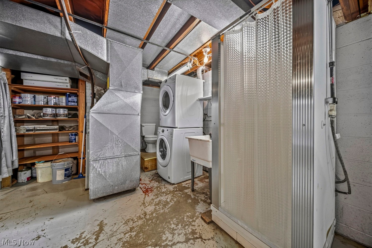 808 Abington Road Akron OH 44312