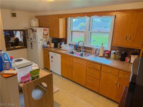 4715 New Road Youngstown OH 44515