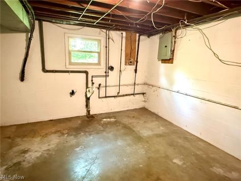 210 W Spring Street Marietta OH 45750