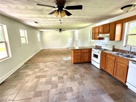 210 W Spring Street Marietta OH 45750