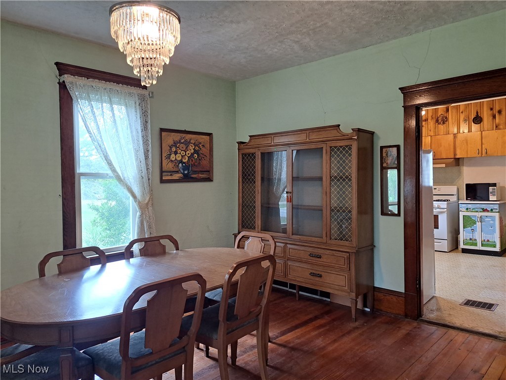 139 East Street Lore City OH 43755