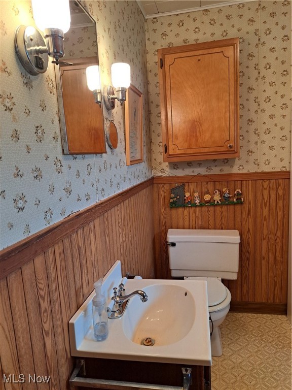 139 East Street Lore City OH 43755