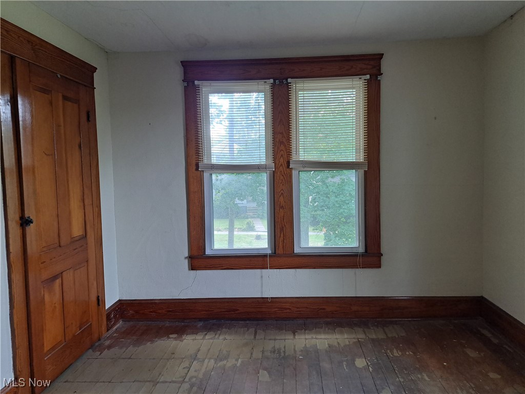 139 East Street Lore City OH 43755