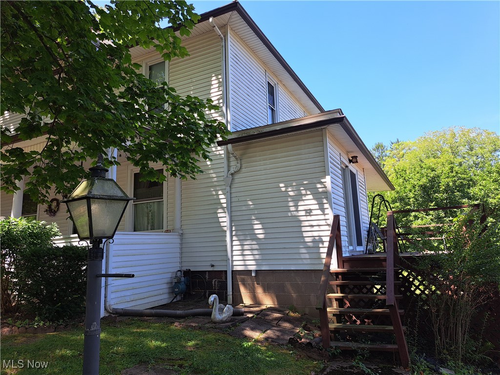 139 East Street Lore City OH 43755