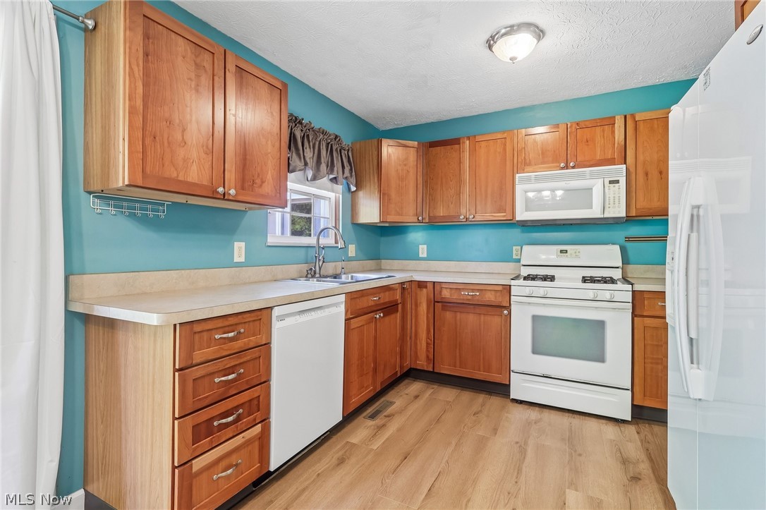 1283 Denise Drive Kent OH 44240