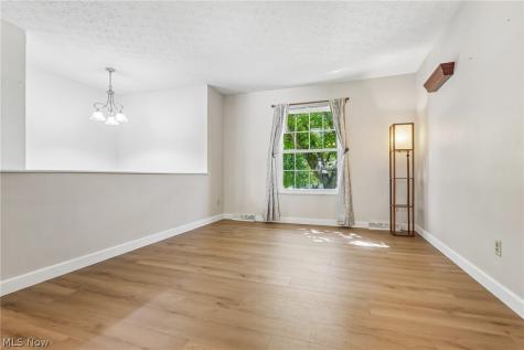 1283 Denise Drive Kent OH 44240